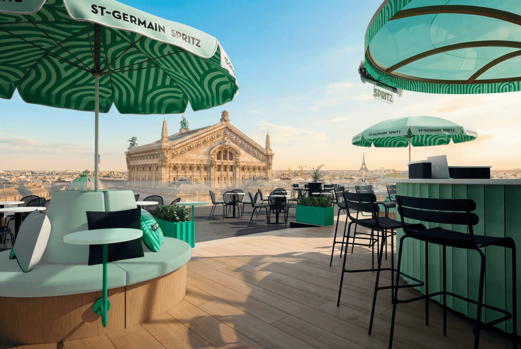 Cet été, St-Germain transforme le toit des Galeries Lafayette en Riviera&nbsp;parisienne