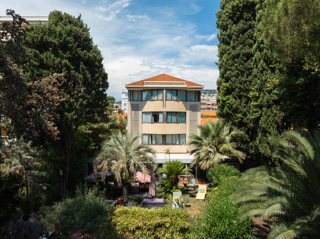 À Cannes, les hôtels Cézanne et Renoir réinventent l&rsquo;art de vivre&nbsp;azuréen